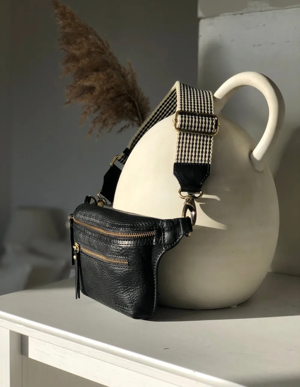 Beck's Bum Bag Black Checkered Stromboli Leather