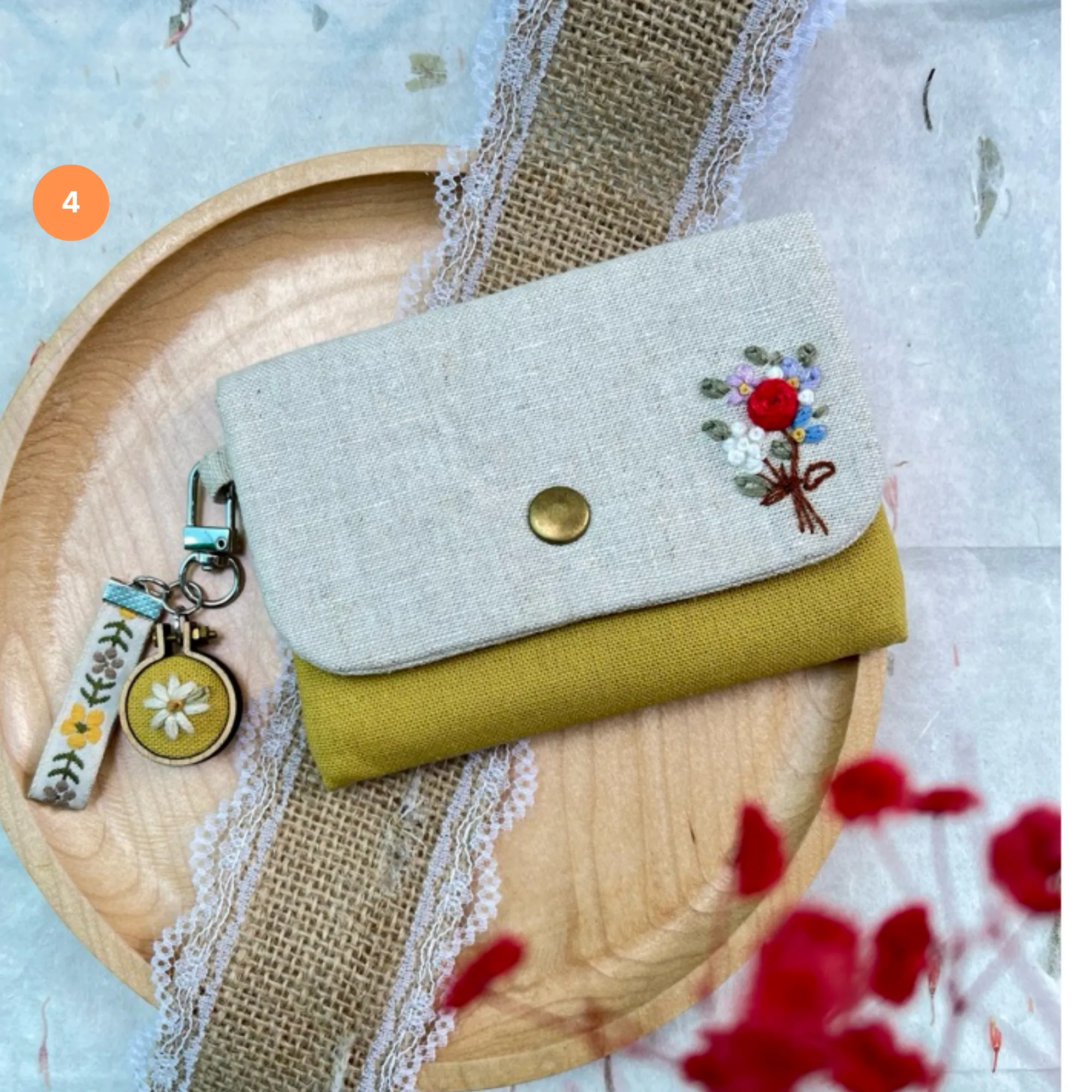 Embroidered linen wallet, Compact Women Wallet, handheld wallet, women wallet, embroidered purse, embroidery wallet, card wallet