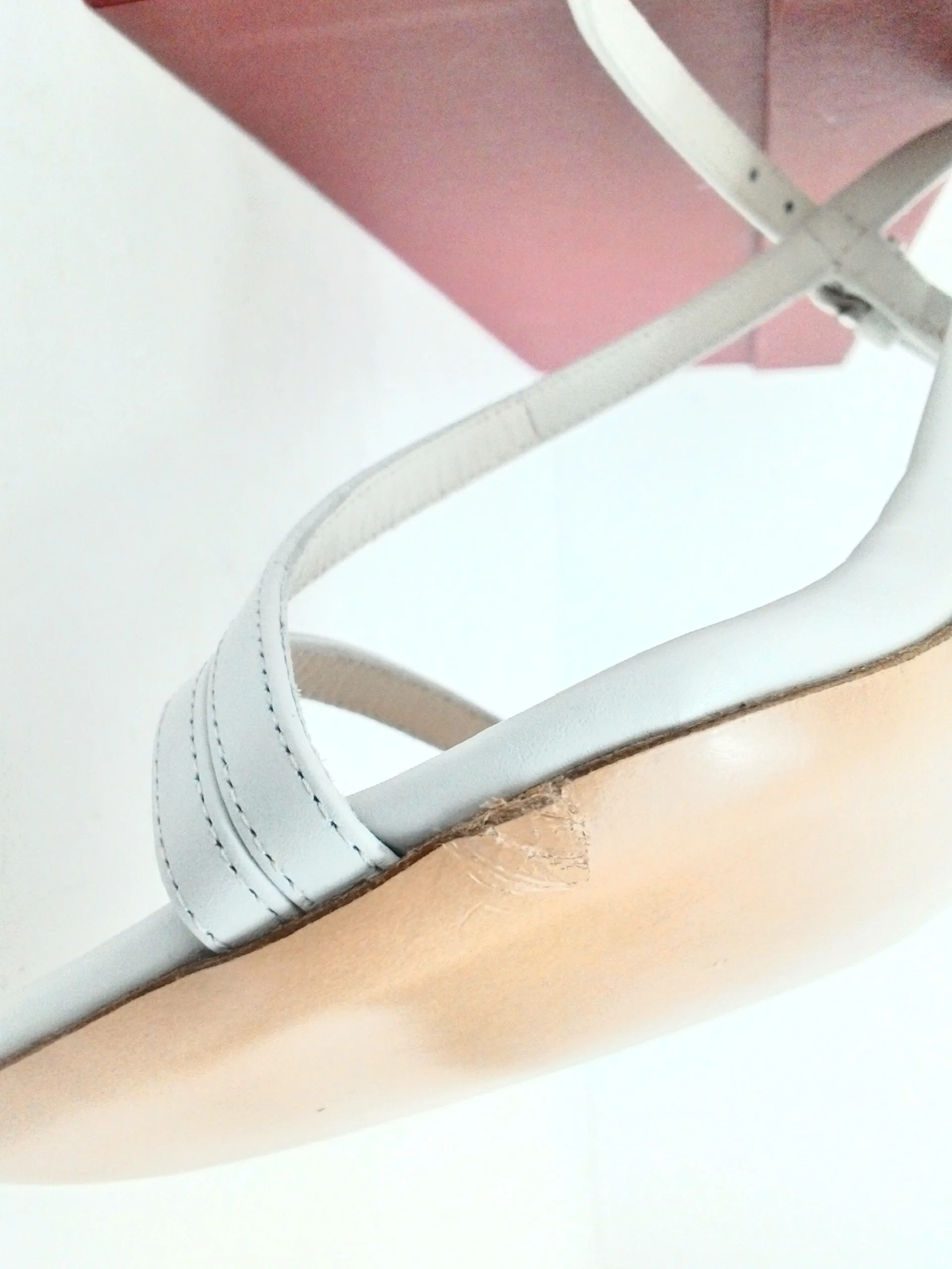 Salvatore Ferragamo Women's Egadi White Heeled Sandal Size 7.5