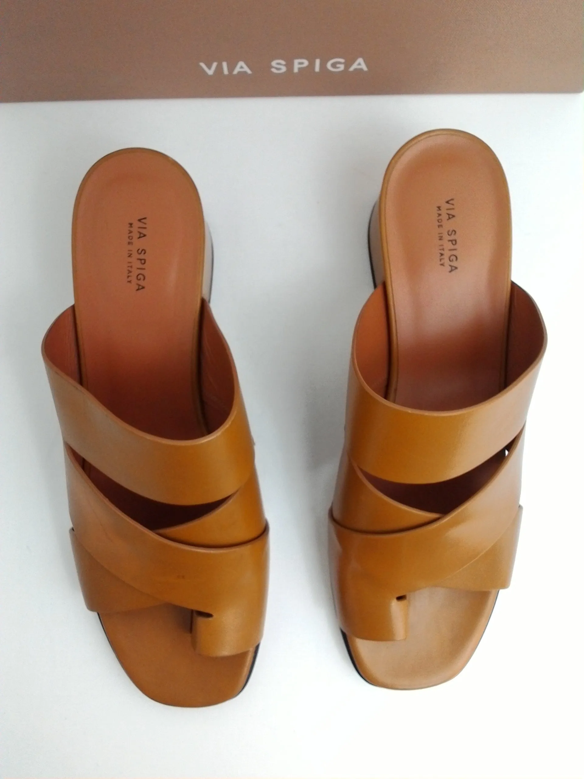 Via Spiga Women's V-Fae Tan Leather 9.5