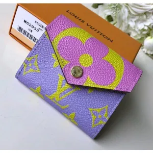 Zoe Wallet M62933 Purple