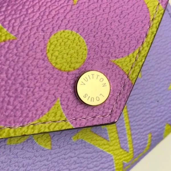 Zoe Wallet M62933 Purple